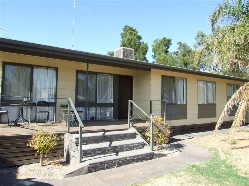 18 Murray Price Dr, Renmark SA 5341