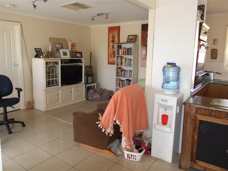 18 Murray Price Dr, Renmark SA 5341