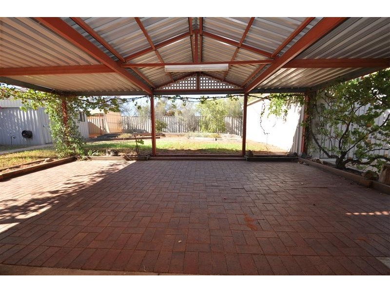 122 Stuart Road, Roxby Downs SA 5725