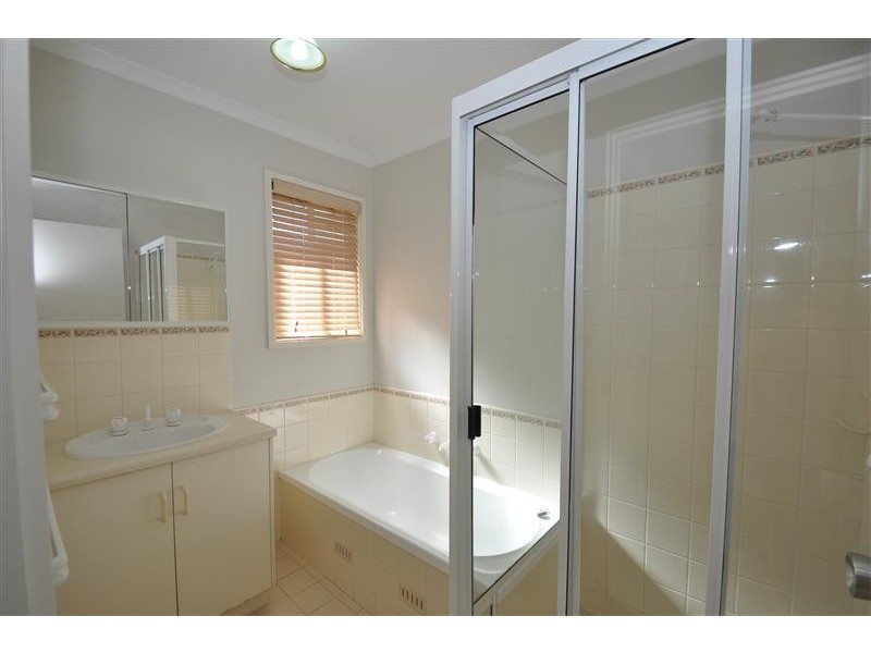 122 Stuart Road, Roxby Downs SA 5725