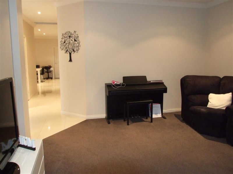 4 Pike St, Paringa SA 5340