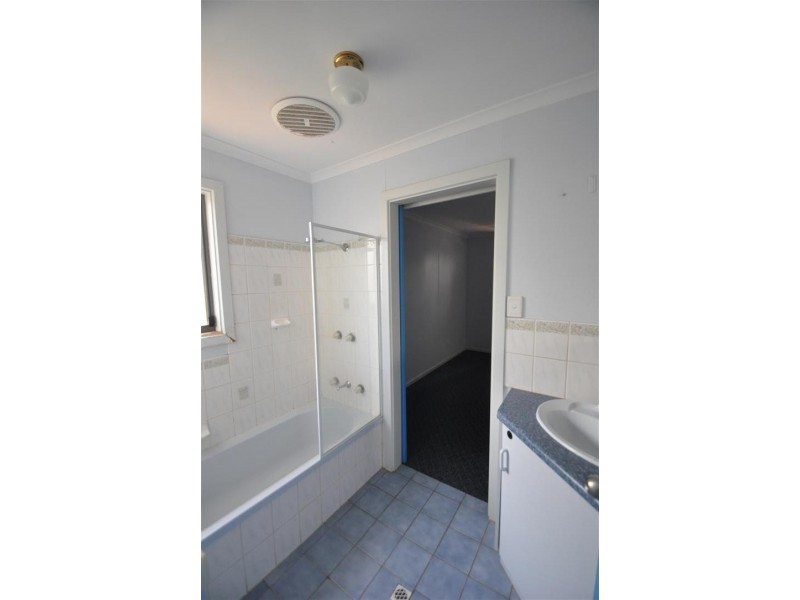 60B Tiliqua Crescent, Roxby Downs SA 5725
