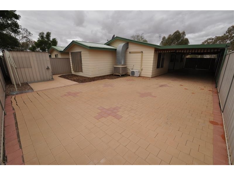 29A Finniss, Roxby Downs SA 5725