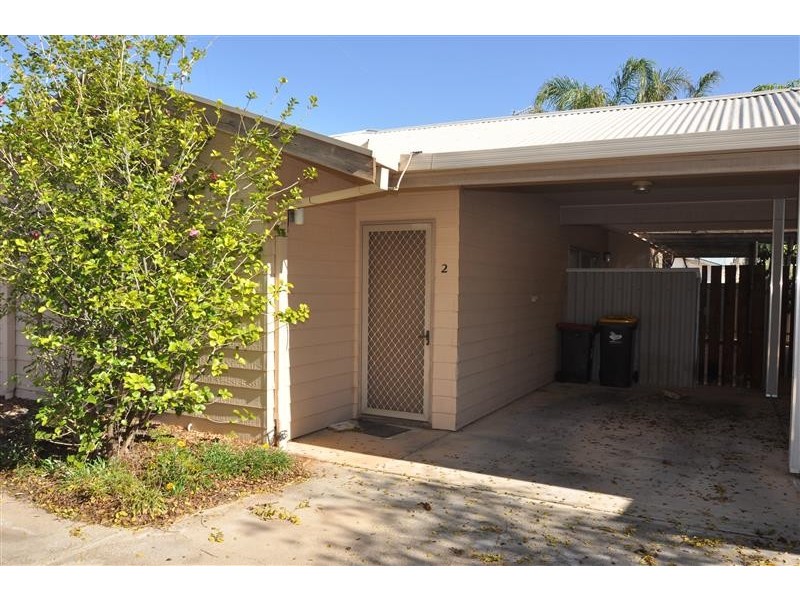 2/12 Kennerbery Cres, Roxby Downs SA 5725