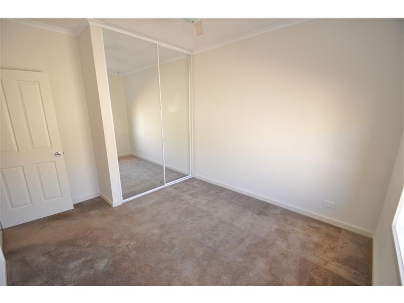 26 Swainsona Street, Roxby Downs SA 5725