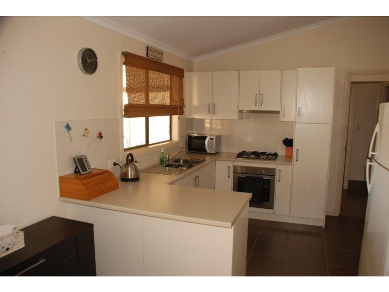 216 Namoi Street, Renmark SA 5341