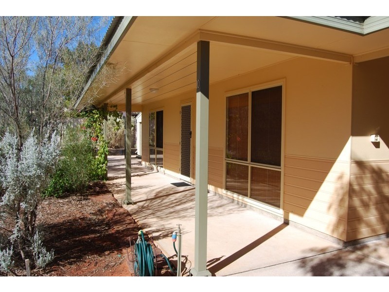 10 Emeroo Court, Roxby Downs SA 5725