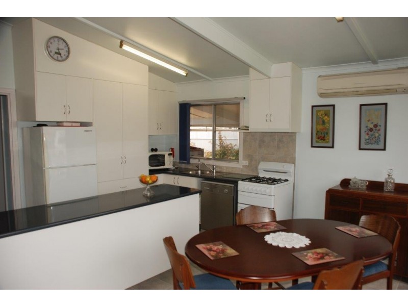 13A First Street, Loxton SA 5333
