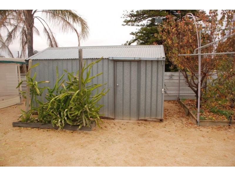 13A First Street, Loxton SA 5333