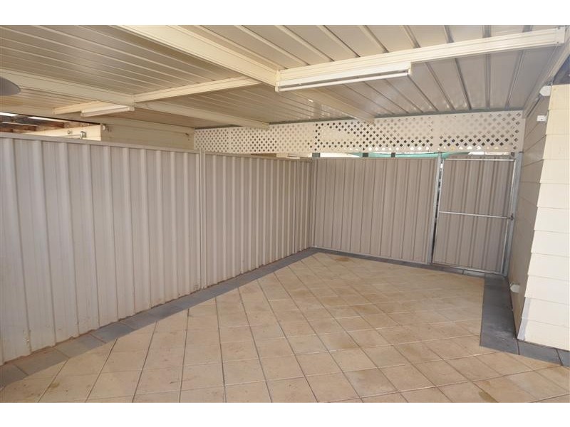 24B Finniss Street, Roxby Downs SA 5725