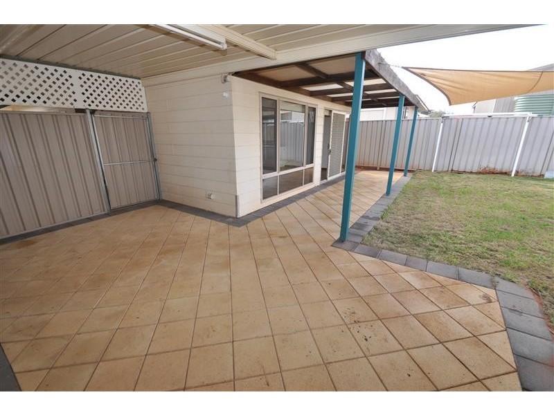 24B Finniss Street, Roxby Downs SA 5725
