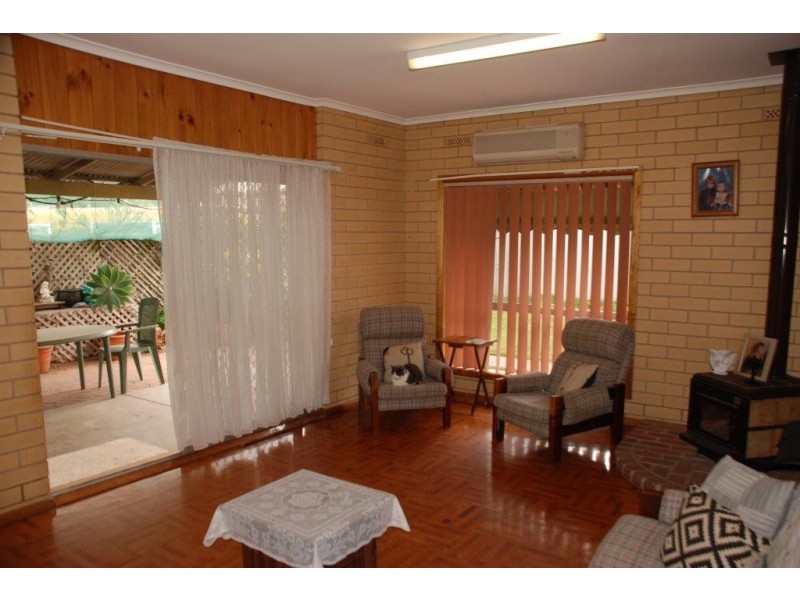 20 Twelfth St, Renmark SA 5341