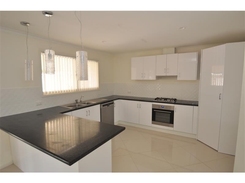 1 Irrapatana Street, Roxby Downs SA 5725