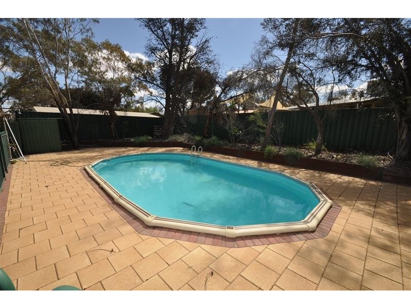 109 Stuart Road, Roxby Downs SA 5725