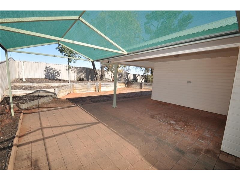 10 melaleuca Court, Roxby Downs SA 5725