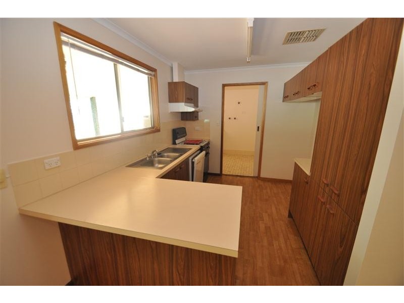 11 Alberrie, Roxby Downs SA 5725