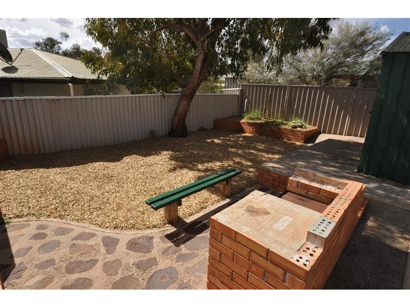11 Alberrie, Roxby Downs SA 5725