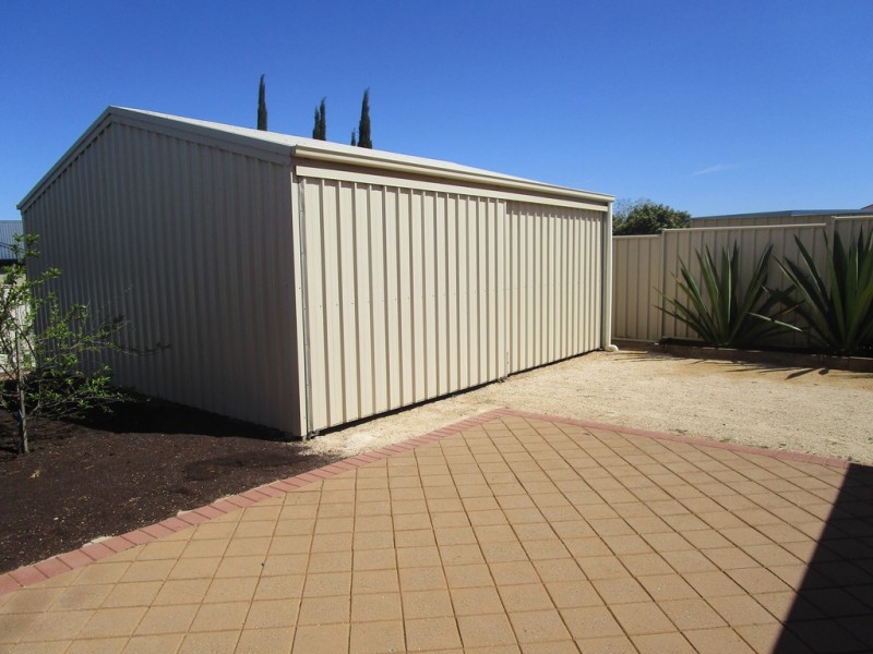 8 Fisher Drive, Berri SA 5343