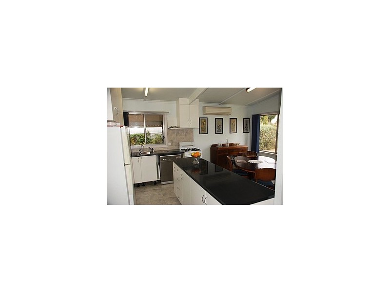 13A First Street, Loxton SA 5333