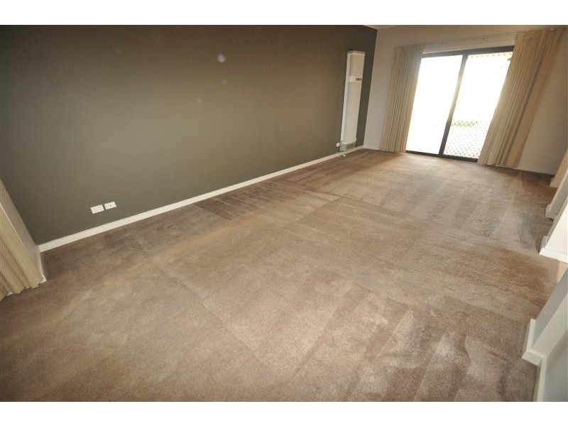 70 Tiliqua Crescent, Roxby Downs SA 5725