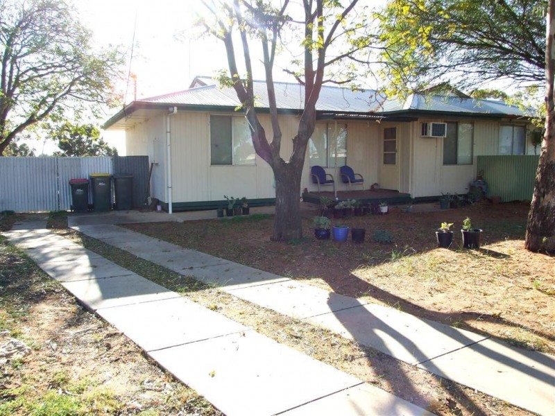 8 Paddick St, Berri SA 5343