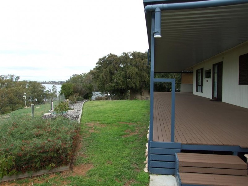 37 Albrecht Rd, Kingston On Murray SA 5331