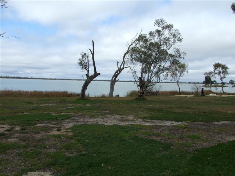 37 Albrecht Rd, Kingston On Murray SA 5331