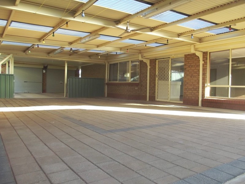 5 Cacatua Close, Roxby Downs SA 5725