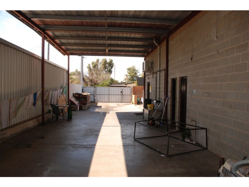 11 Mortimer Street, Berri SA 5343