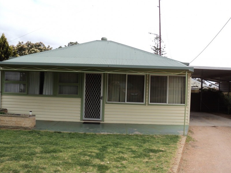 10 Chennell Cres, Barmera SA 5345