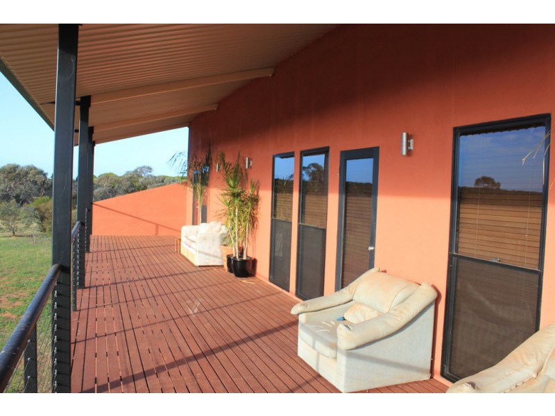 76 Cuttle Street, Renmark SA 5341