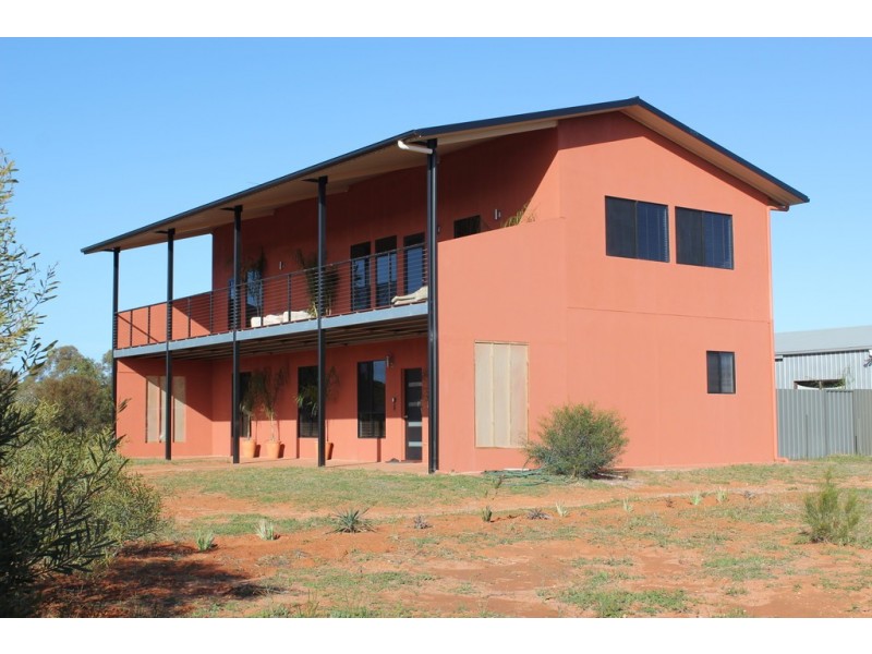 76 Cuttle Street, Renmark SA 5341