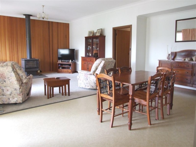 7 Scott Ave, Barmera SA 5345