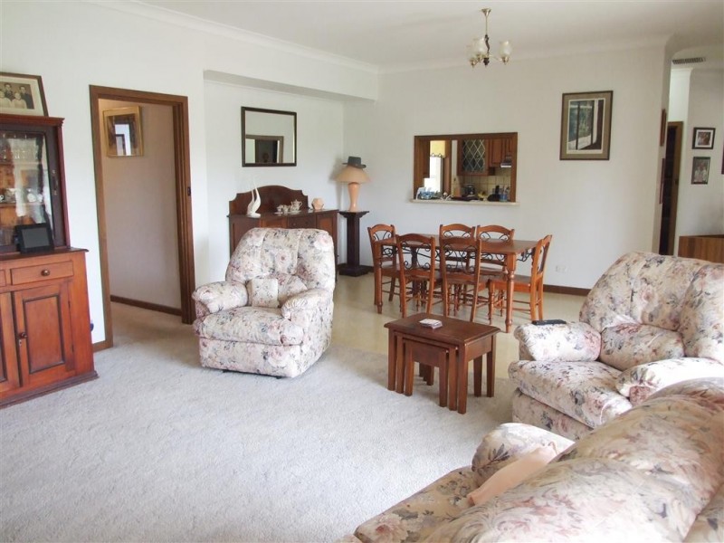 7 Scott Ave, Barmera SA 5345