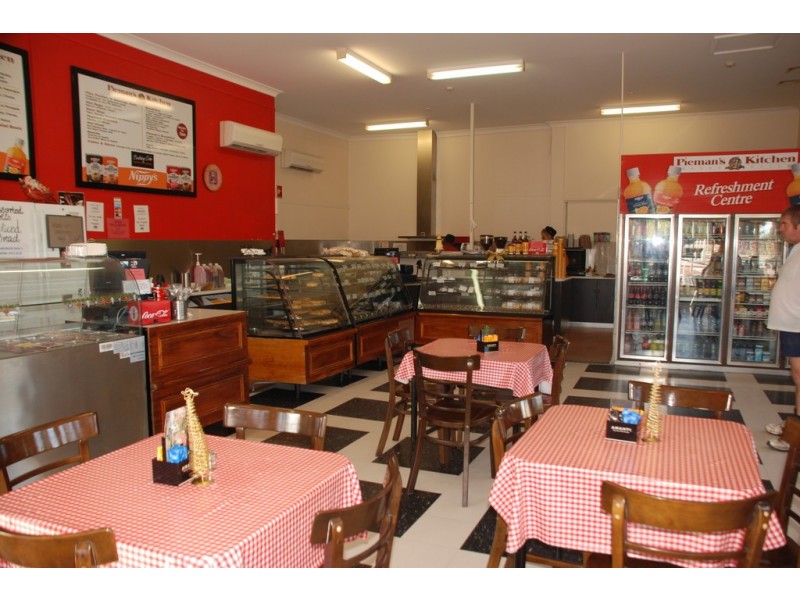 40 Renmark Ave, Renmark SA 5341