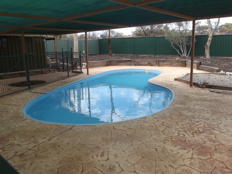 26 Irrapatana, Roxby Downs SA 5725