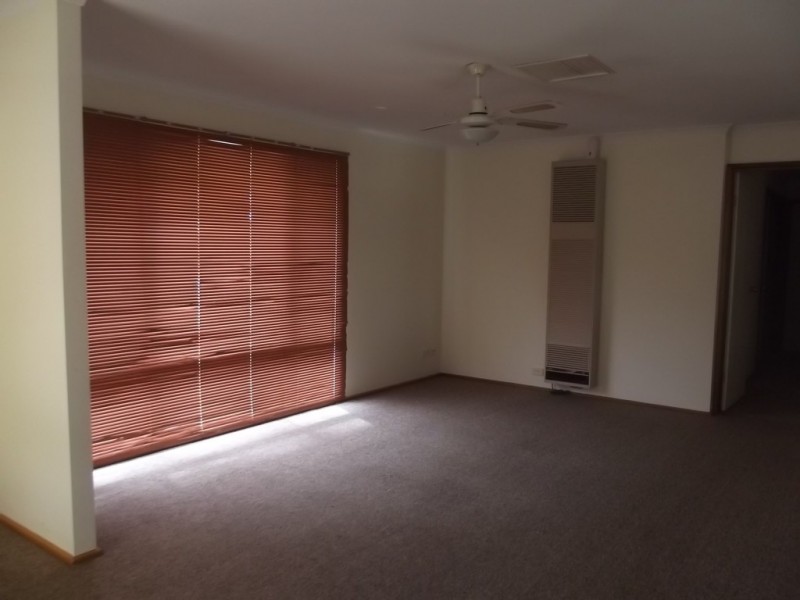 26 Irrapatana, Roxby Downs SA 5725