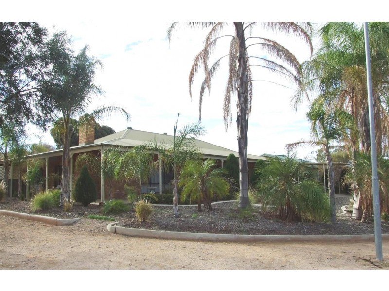 2 Arndt St, Berri SA 5343