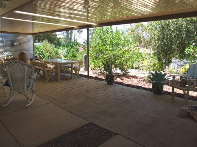 58 Powell St, Berri SA 5343