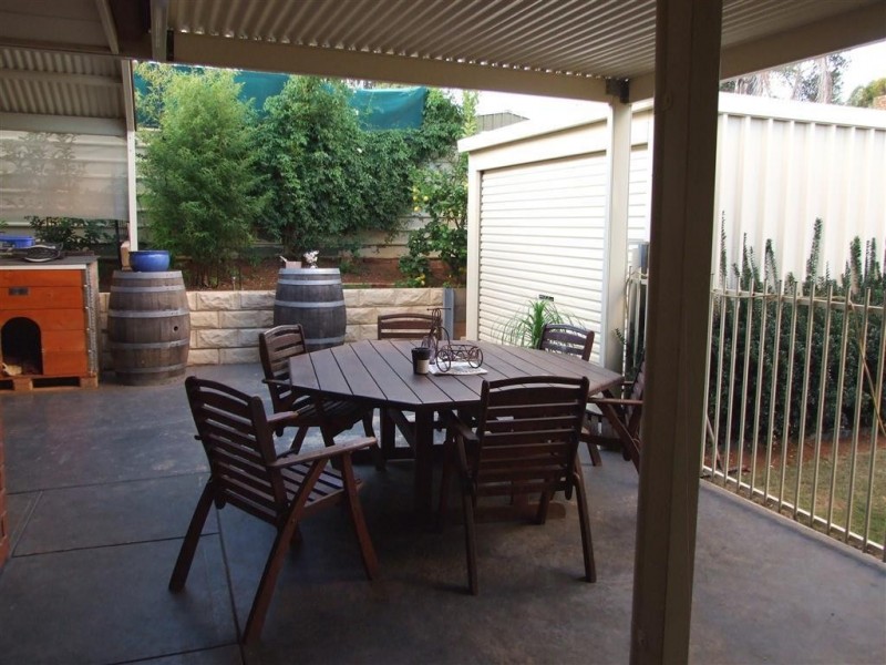 8 Elenore Ave, Paringa SA 5340