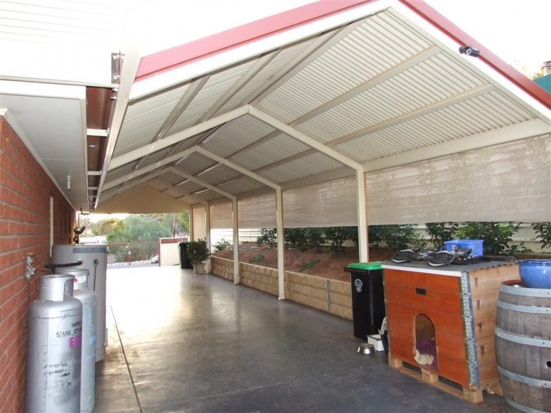 8 Elenore Ave, Paringa SA 5340
