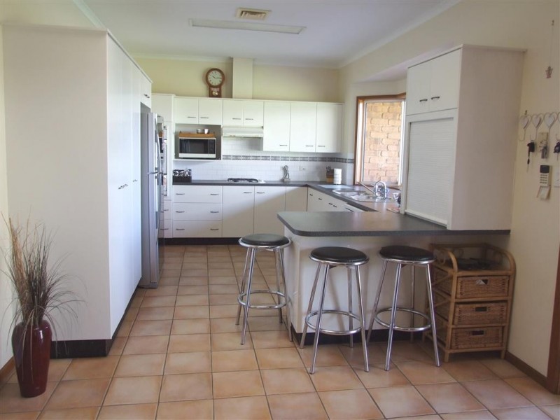 103 Twentysixth St, Renmark SA 5341