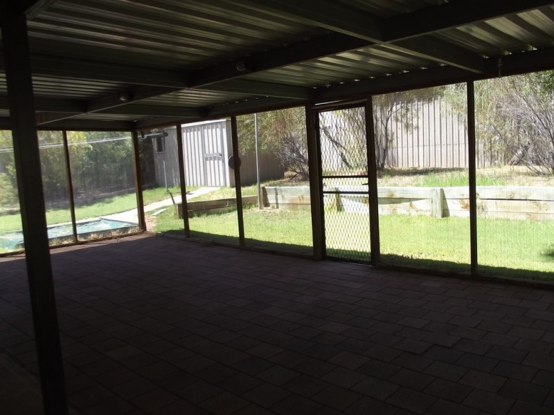 14 Myall, Roxby Downs SA 5725