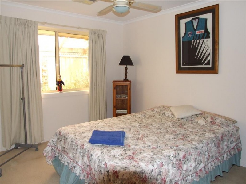 33 Von Bertouch Rd Winkie via, Berri SA 5343