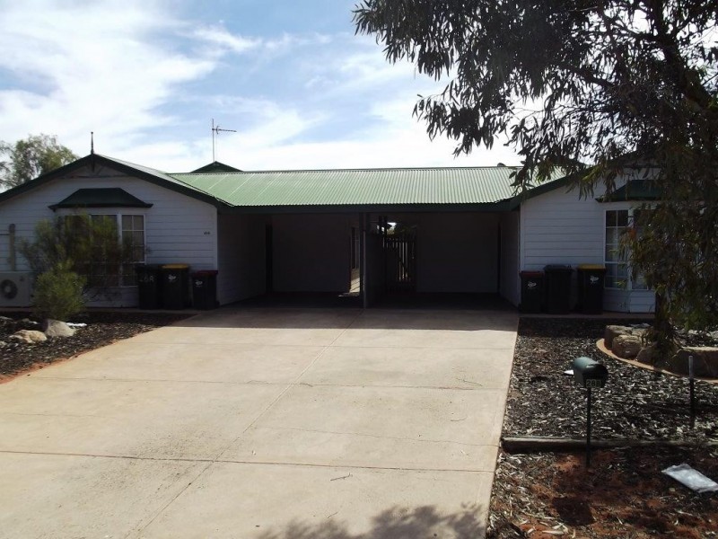 28A Quandong Street, Roxby Downs SA 5725