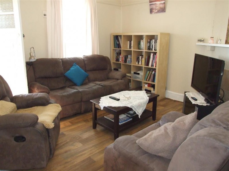 466 Tarcoola St, Renmark SA 5341