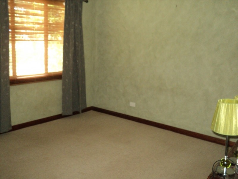 453 Main Road, Lyrup SA 5343