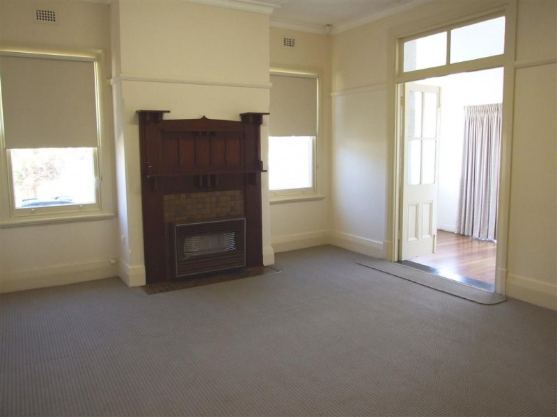 3 Barwell Ave, Barmera SA 5345