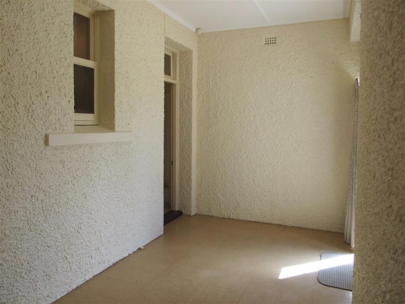 3 Barwell Ave, Barmera SA 5345