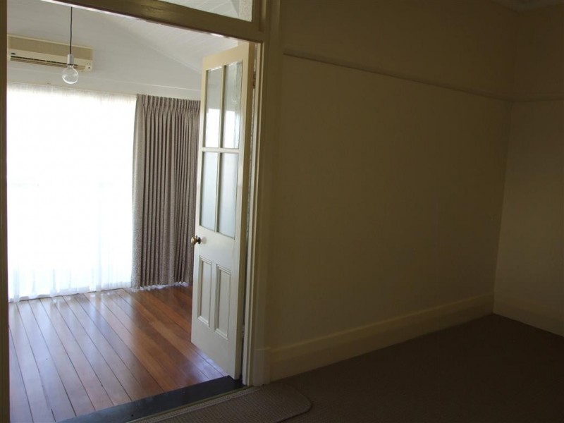 3 Barwell Ave, Barmera SA 5345